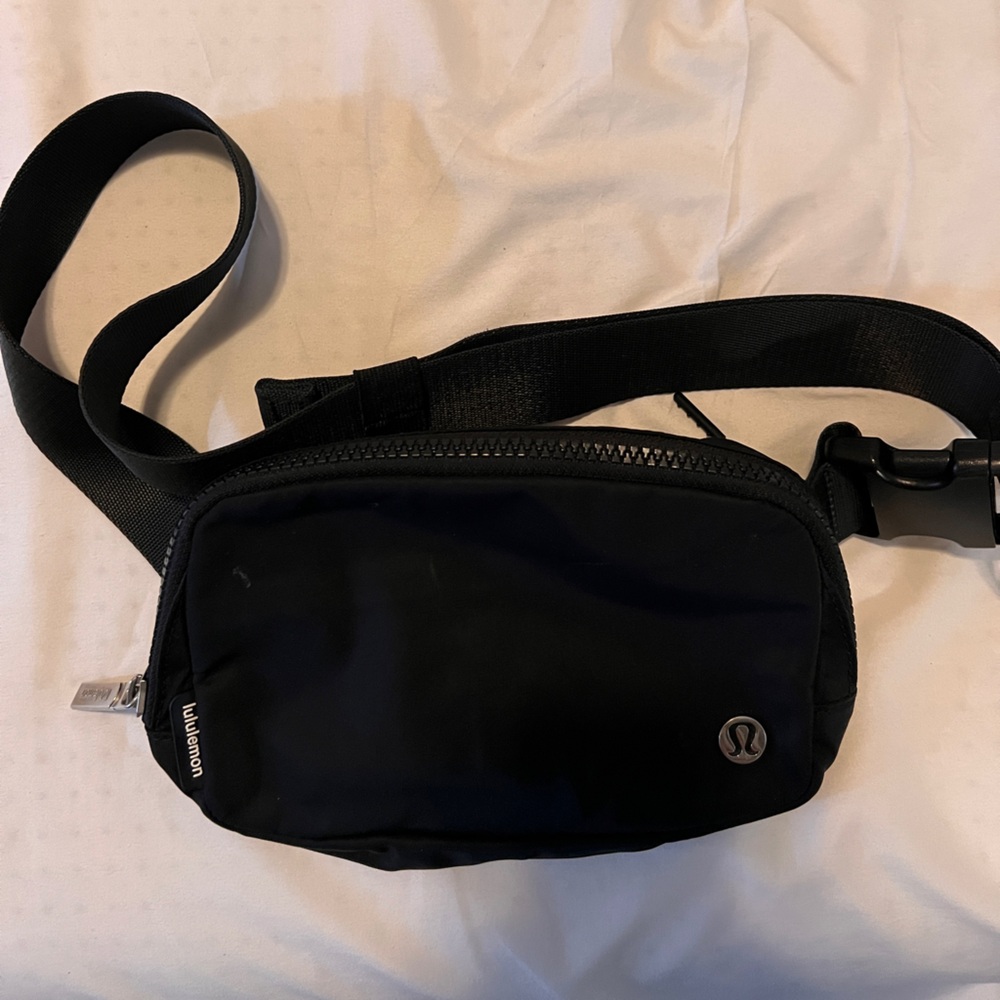 lululemon athletica  Black Belt Bag